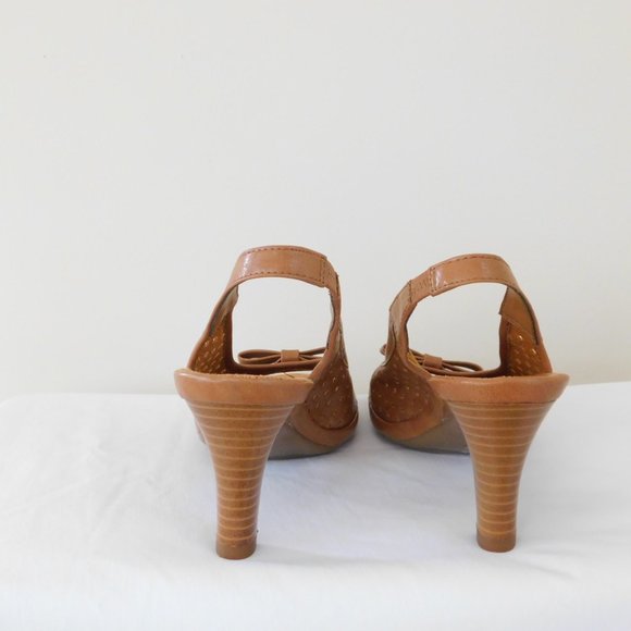 Aerosole Tan Peep Toe, Sling Back Woman's Sohes Size 6 1/2 M  Pre- owned - Picture 4 of 8